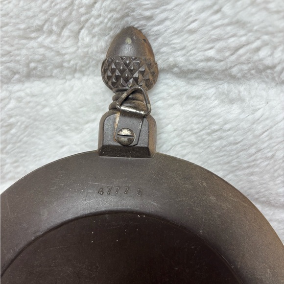 Vintage Mid Century Syroco Pilgrim Set Brown & Cream 1960 wall art 3d picture - Picture 8 of 8